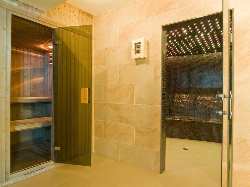 Hotel De Ilhavo Plaza & Spa ภายนอก รูปภาพ
